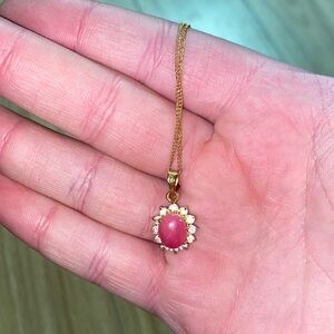 Elegant Pink and Gold Pendant Necklace